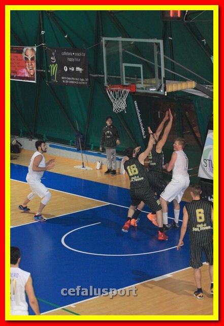 150128sport 101_tn.jpg